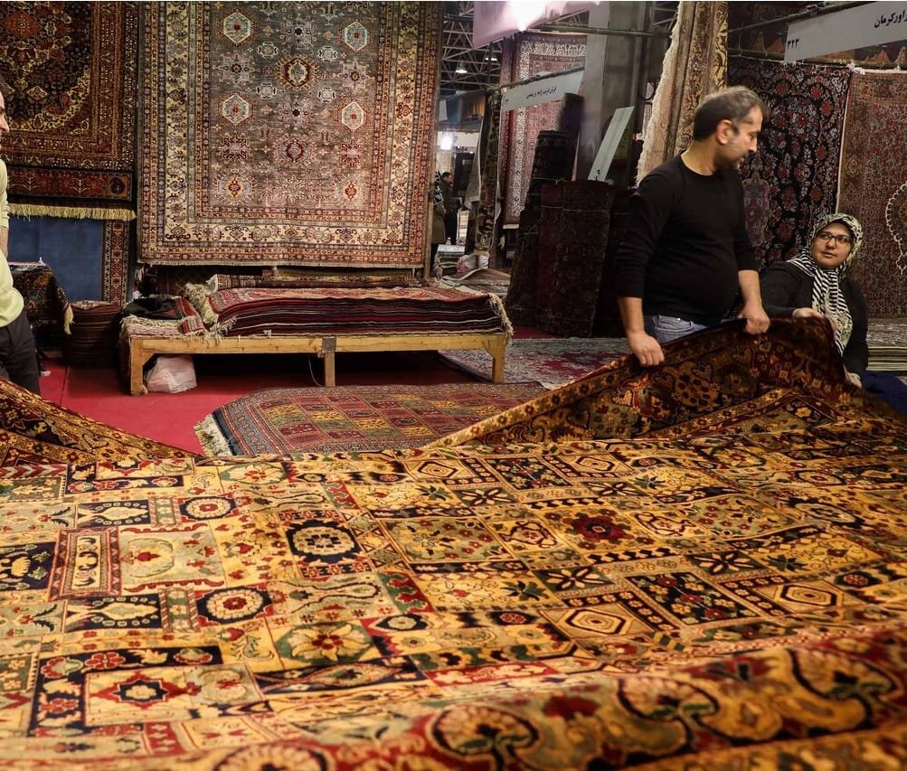 Isfahan Handmade Carpet Exhibition in Iran , Export of handmade carpets, Handmade art, Koolleh magazine, Export of Iranian carpets, Isfahan handmade carpet exhibition